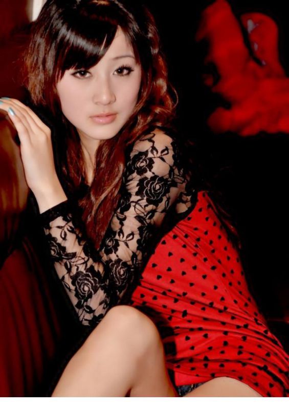妖娆性感内衣美女诱人写真