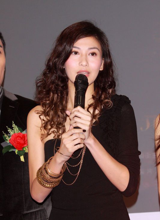 李彩桦性感透视装高清活动照
