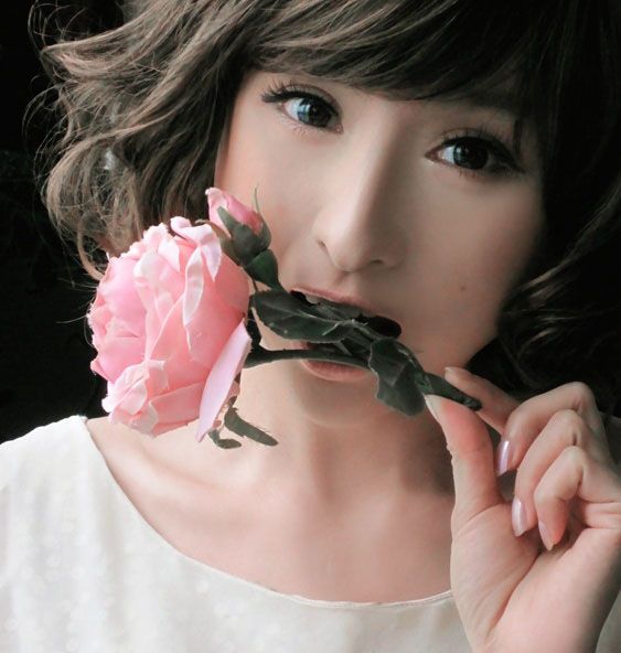 清纯可爱美女迷人自拍照