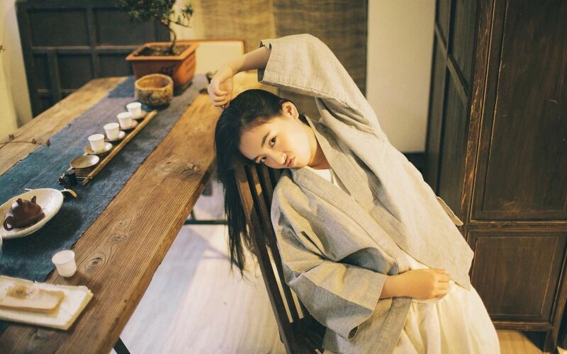 素颜美女吴倩清新迷人大图
