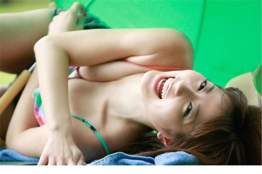 杉本有美私房比基尼诱人写真集