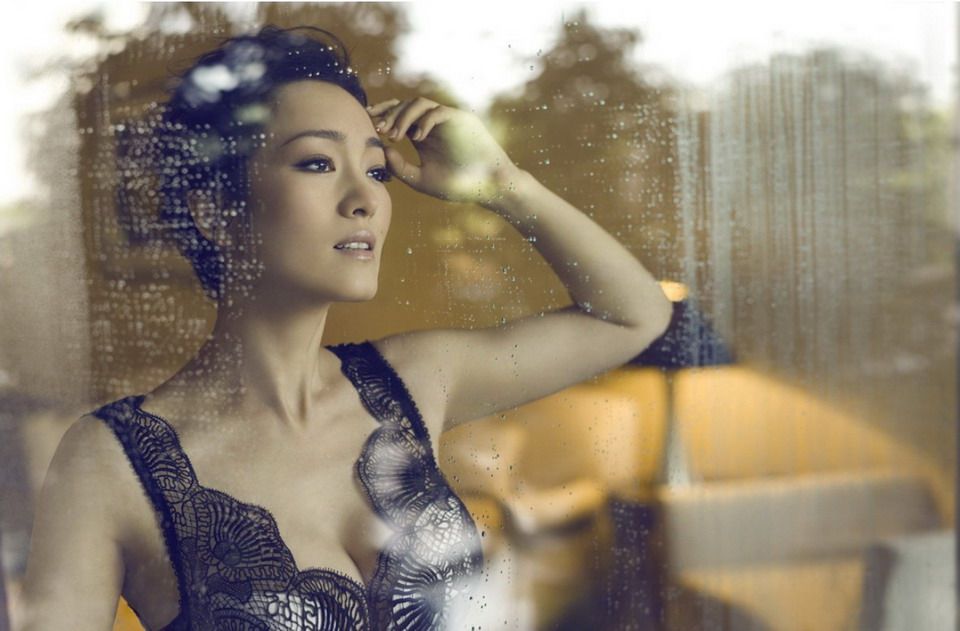 熟女巩俐性感妖娆秀美臀写真