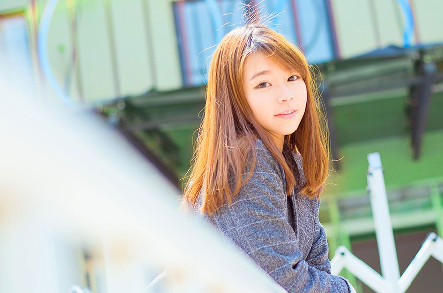 街拍甜美可爱美女高清迷人写真