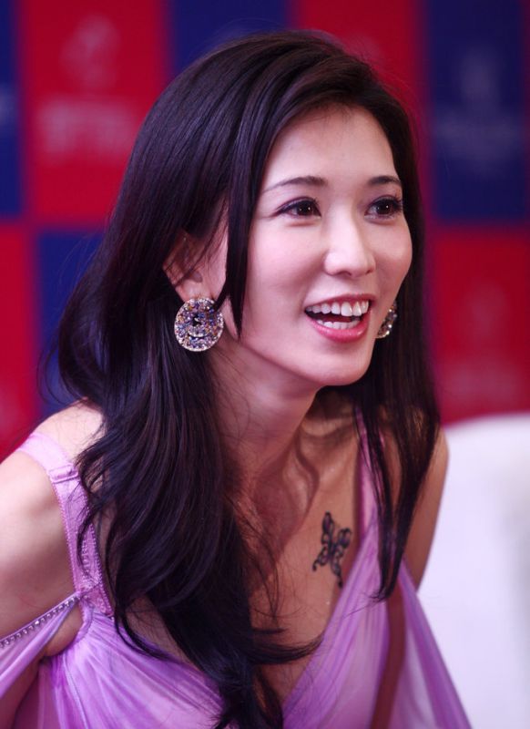 林志玲性感长裙高清写真