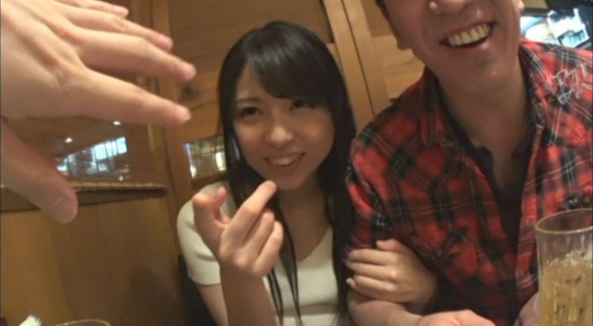 混酒吧的女人番号302GERK024