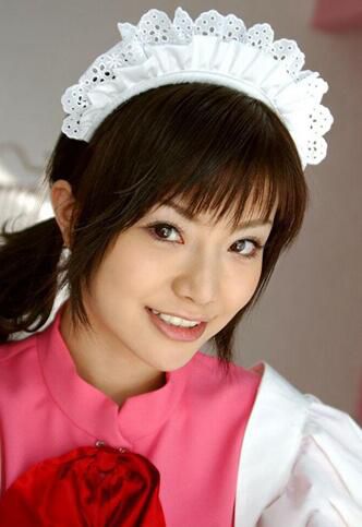 妖娆美女红音萤制服上阵秀美臀