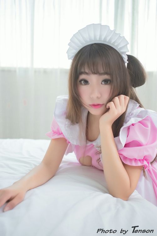 推女神90后美女嫩模可乐Vicky越南旅拍写真