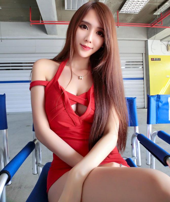 台湾正妹子涵Renee(翁子涵)自拍写真图片