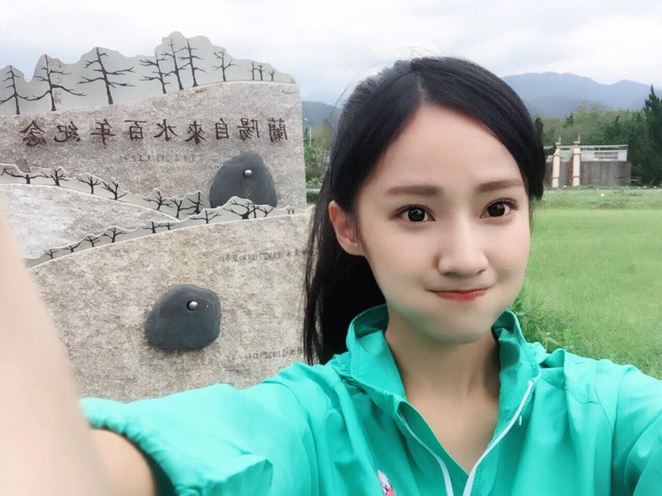 小清新美女安婕希(陈奕安)清纯写真图片