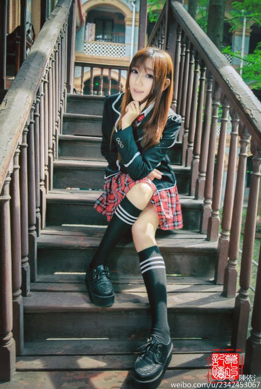 漂亮学生妹陈依微博私拍写真图片