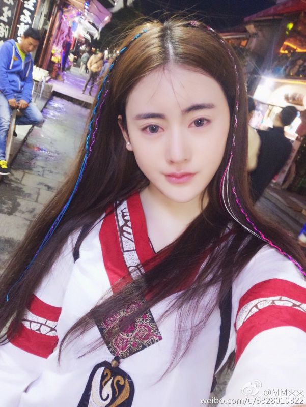 微博秒拍达人MM火火清纯自拍写真