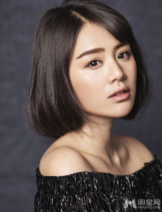 未婚妻马思纯复古写真图片