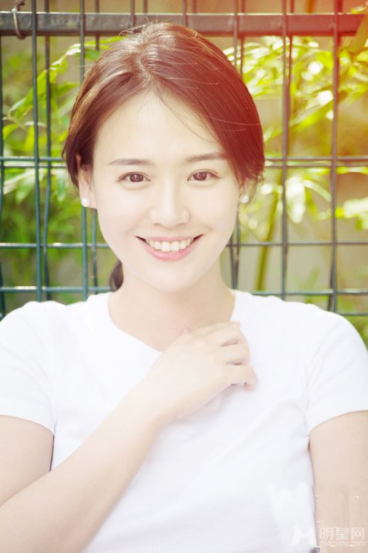 马思纯邻家女孩写真图片