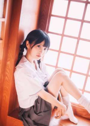 高清jk制服大眼少女水灵性感写真