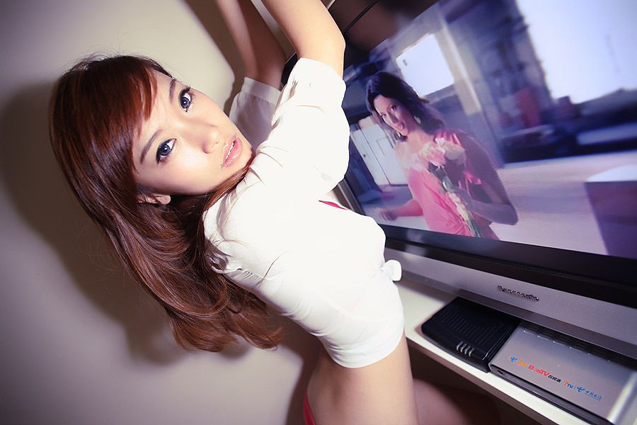 性感美胸比基尼美女徐茜儿私房写真