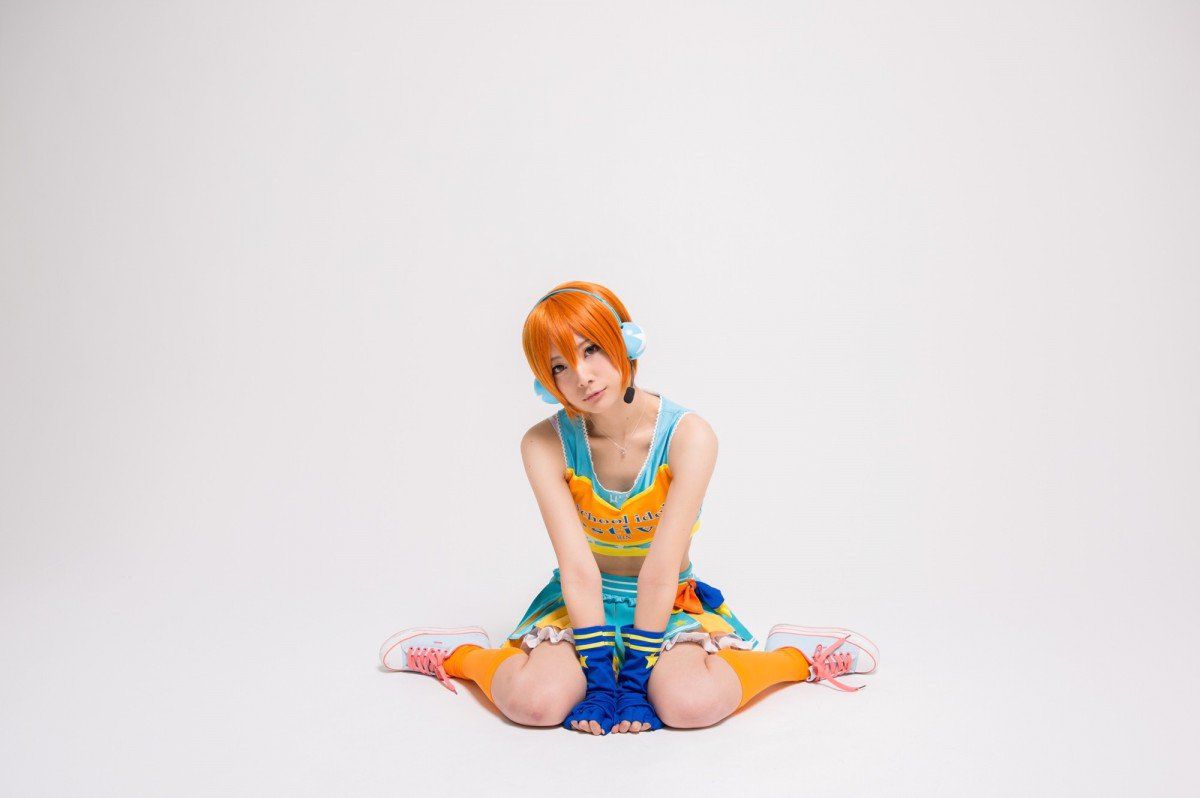 日本Coser神坂琉菜摄影写真图片