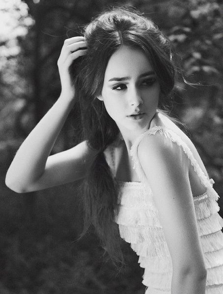 漂亮欧美美女户外高清唯美写照