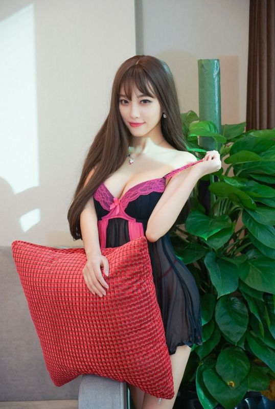绝色尤物杨晨晨内衣美乳性感私房情趣诱惑福利写真
