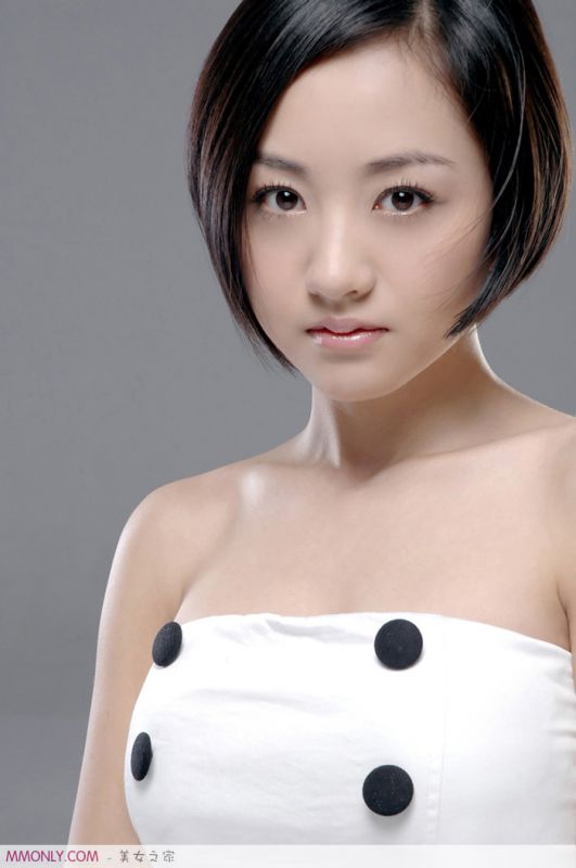 妩媚酥胸美女杨蓉私房高清写真