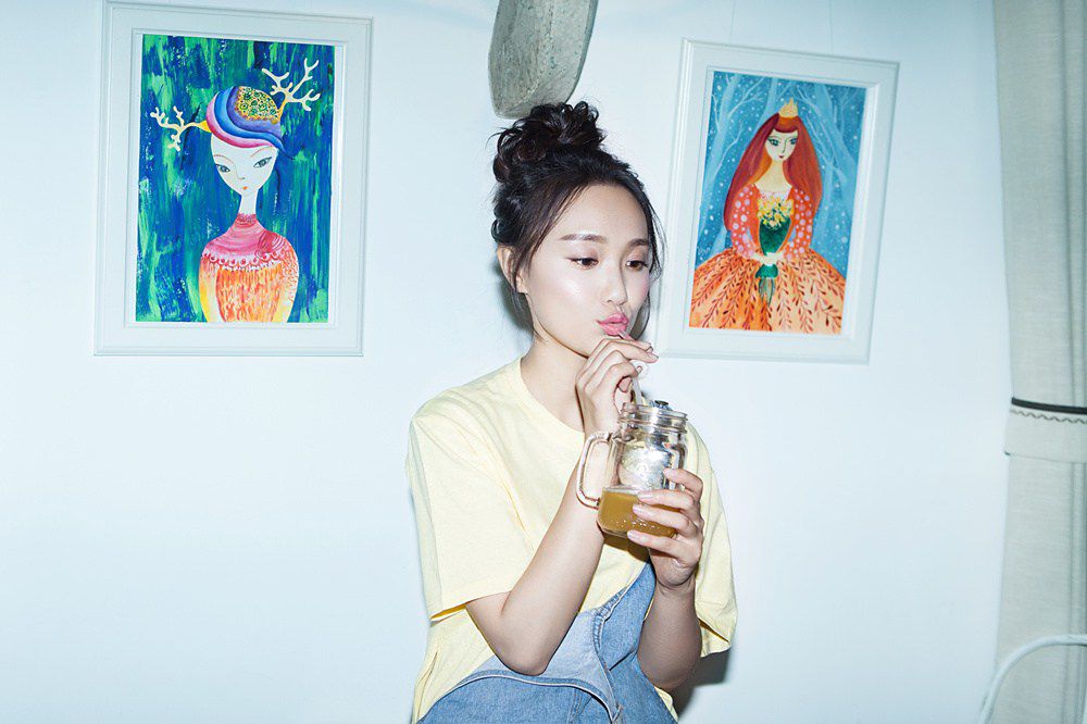 康琳浠最新写真绝对可爱少女感十足