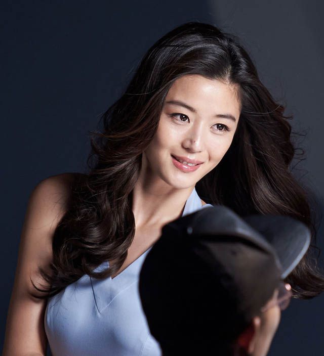 气质美女全智贤时尚写真