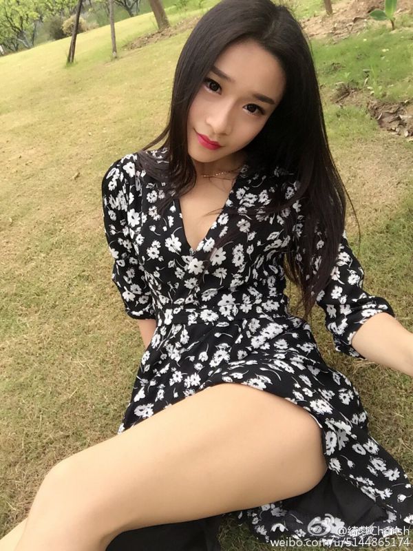 美女嫩模绮梦Cherish微博私拍写真
