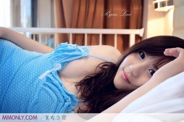 妩媚可爱美女私房高清写真