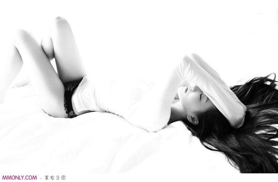 气质美腿美女私房高清写真