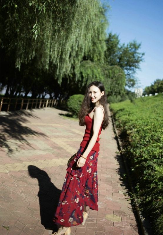 内衣美女图片火辣酥胸爆乳长腿比基尼美女写真