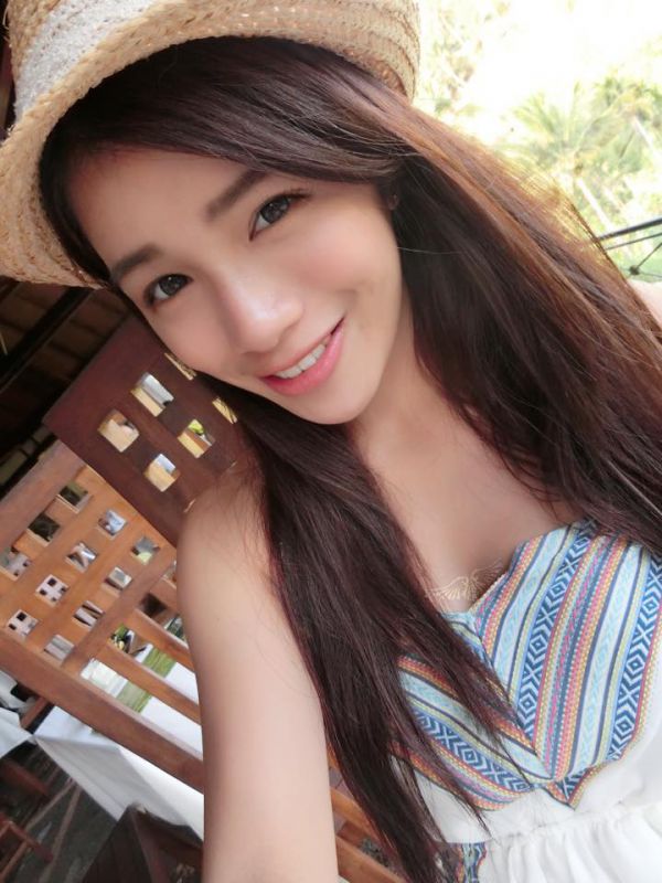 台湾模特林小鹿Daisy自拍写真图片