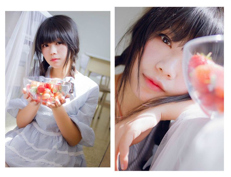 可爱草莓美女私房高清写真