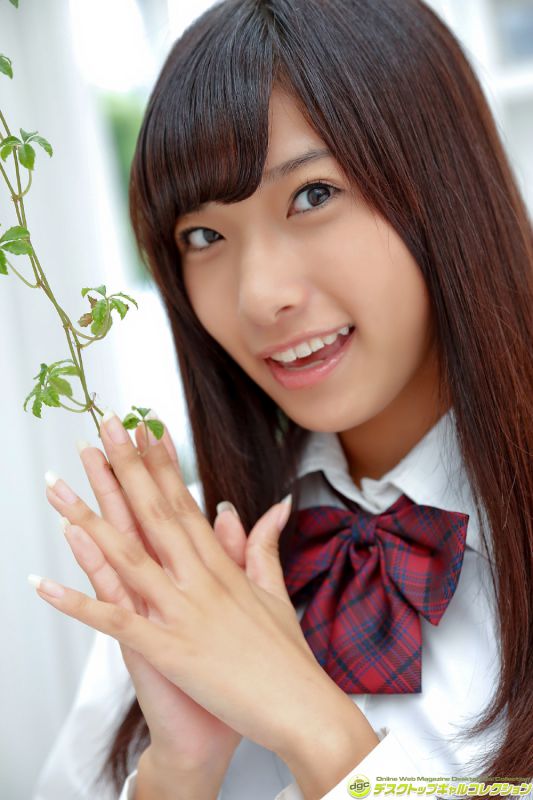 日本少妇筱崎爱私房性感内衣秀