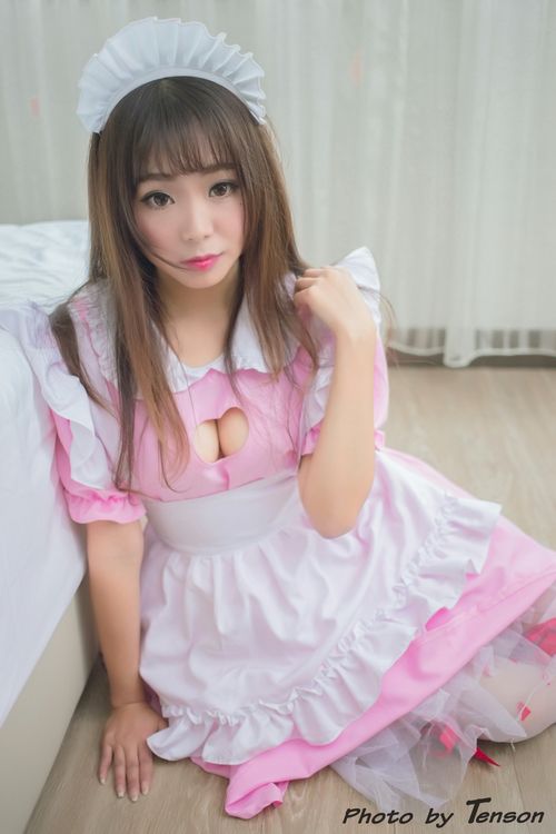 推女神90后美女嫩模可乐Vicky越南旅拍写真