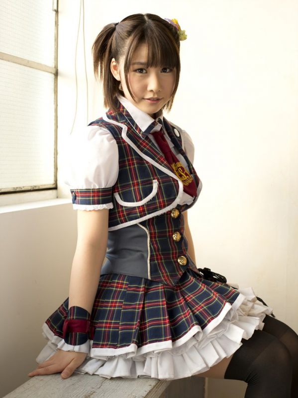 可爱女仆装美女大河华高清写真