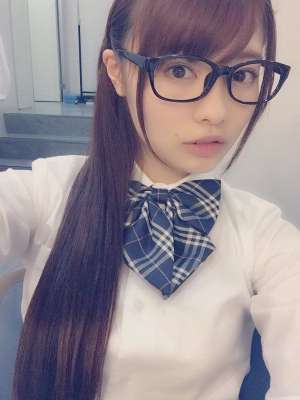 日本偶像藤本Y衣清纯自拍写真