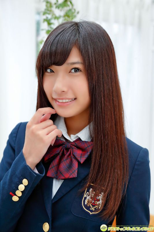 日本萝莉森川彩香私房迷人酥胸图