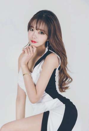 婀娜多姿韩国美女图片高清翘臀美女性感写真