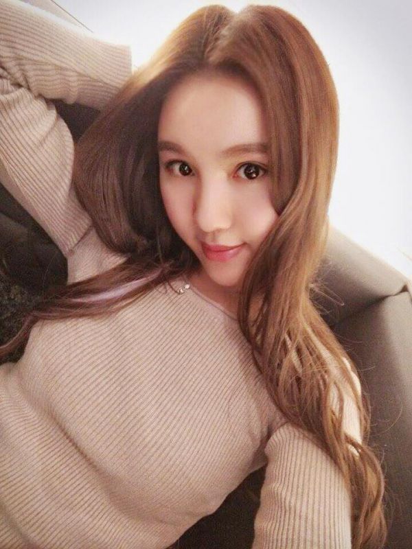 中国性感女神Yuyu Wei高清自拍大片