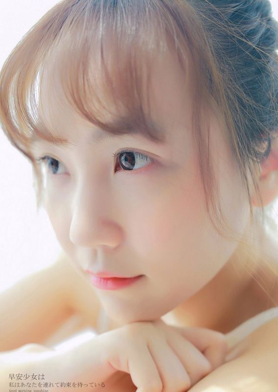 早安少女情趣内衣大胆人体艺术性感写真