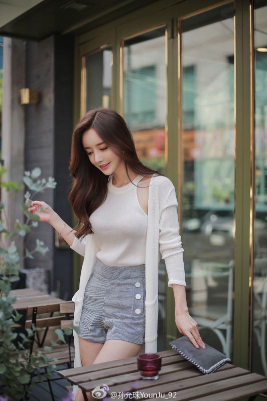 韩国气质美女孙允珠摄影写真图片