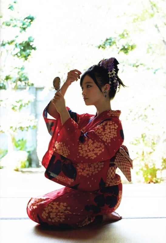 日本和服美女桥本环奈高清迷人写真