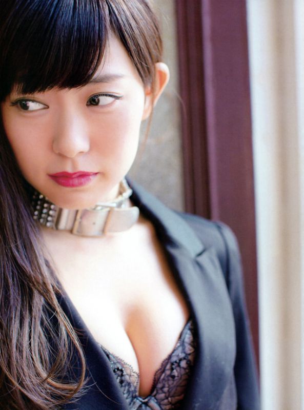 黑丝美女渡边美优纪内衣诱人私房照