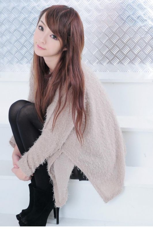 甜美黑丝美腿美女私房高清写真