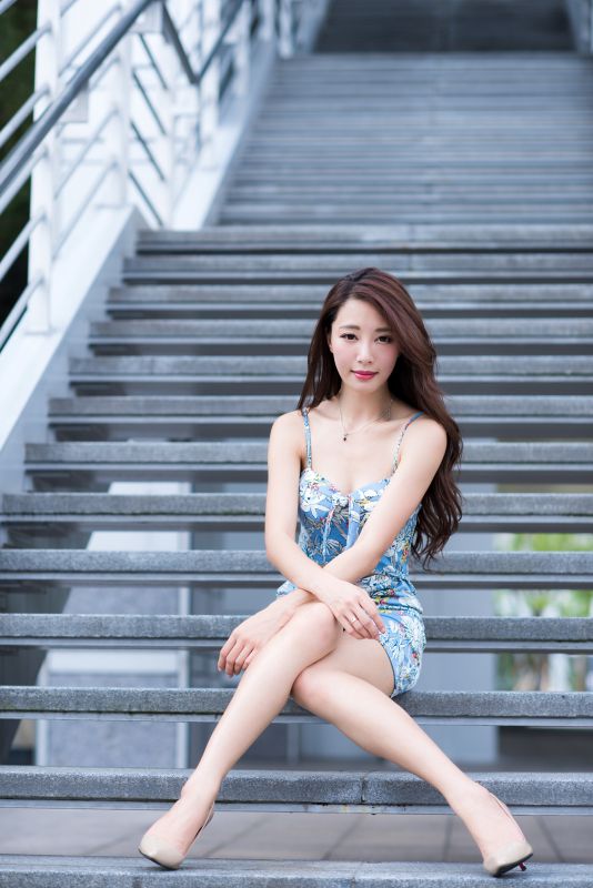 台湾清纯美女玛儿(Emma Jiang)气质外拍写真