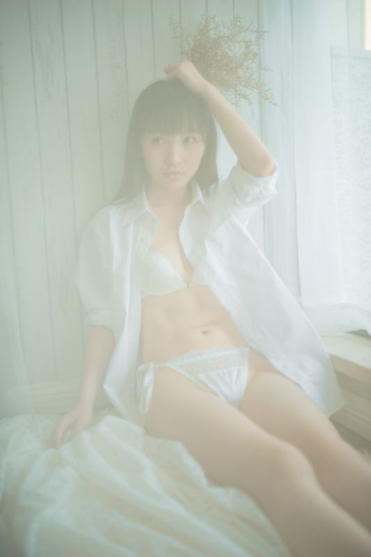 丸子头清纯美女爆乳诱人风骚私房美女图片