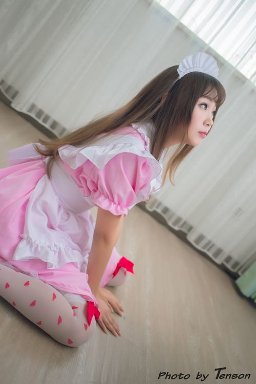 推女神90后美女嫩模可乐Vicky越南旅拍写真