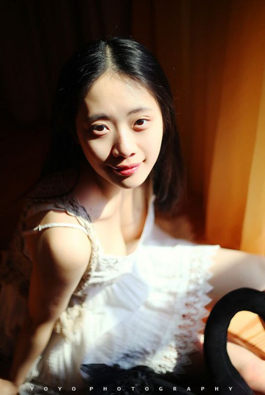 性感酥胸甜美美女私房高清写真