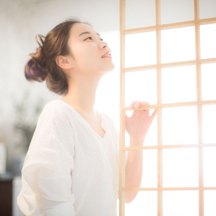 清新可爱美眉室内高清写真