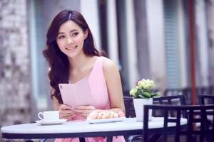 台湾美女车模特陈郁安YUAN靓丽私拍写真