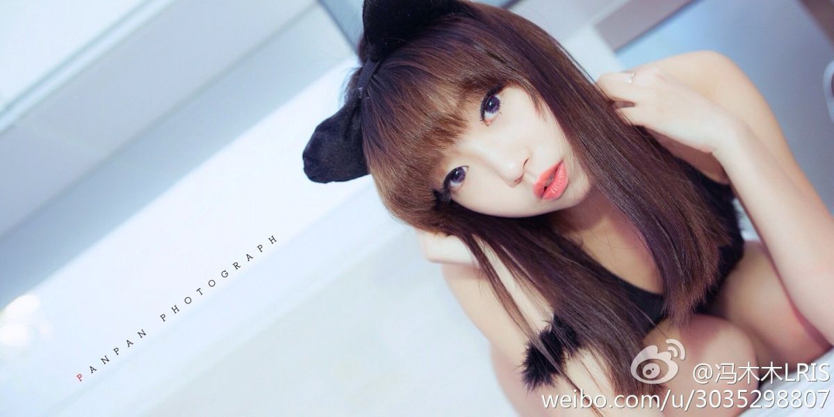 漂亮美眉冯木木LRIS微博私拍写真